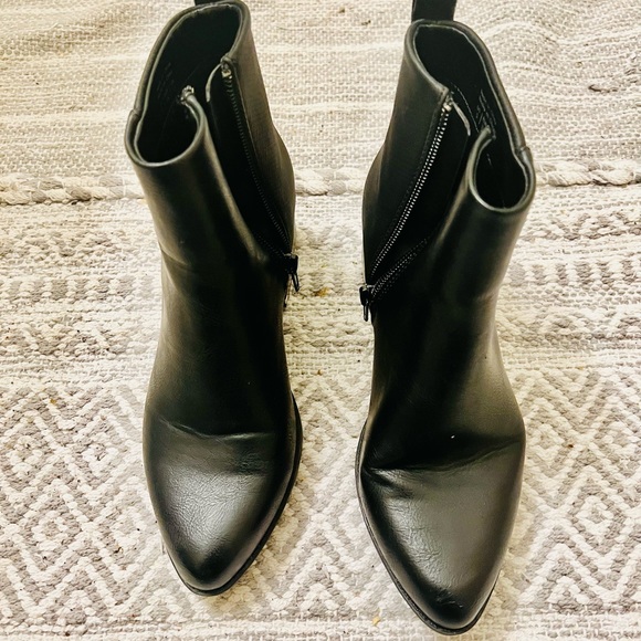 Call it Spring beautiful boots size 5 - Picture 1 of 7